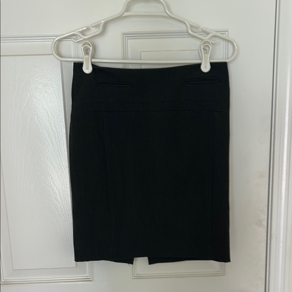 Express Classic Black Women's Skirt - Sz 0